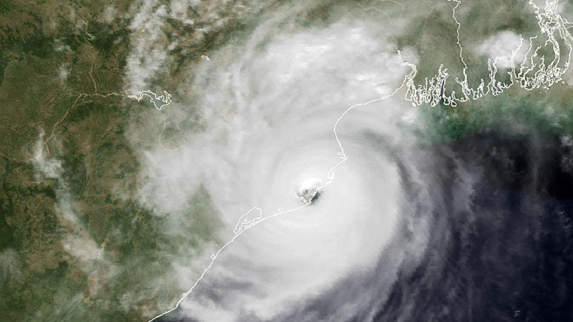 Cyclone Mocha To Become Severe Storm By Thursday | NewsClick